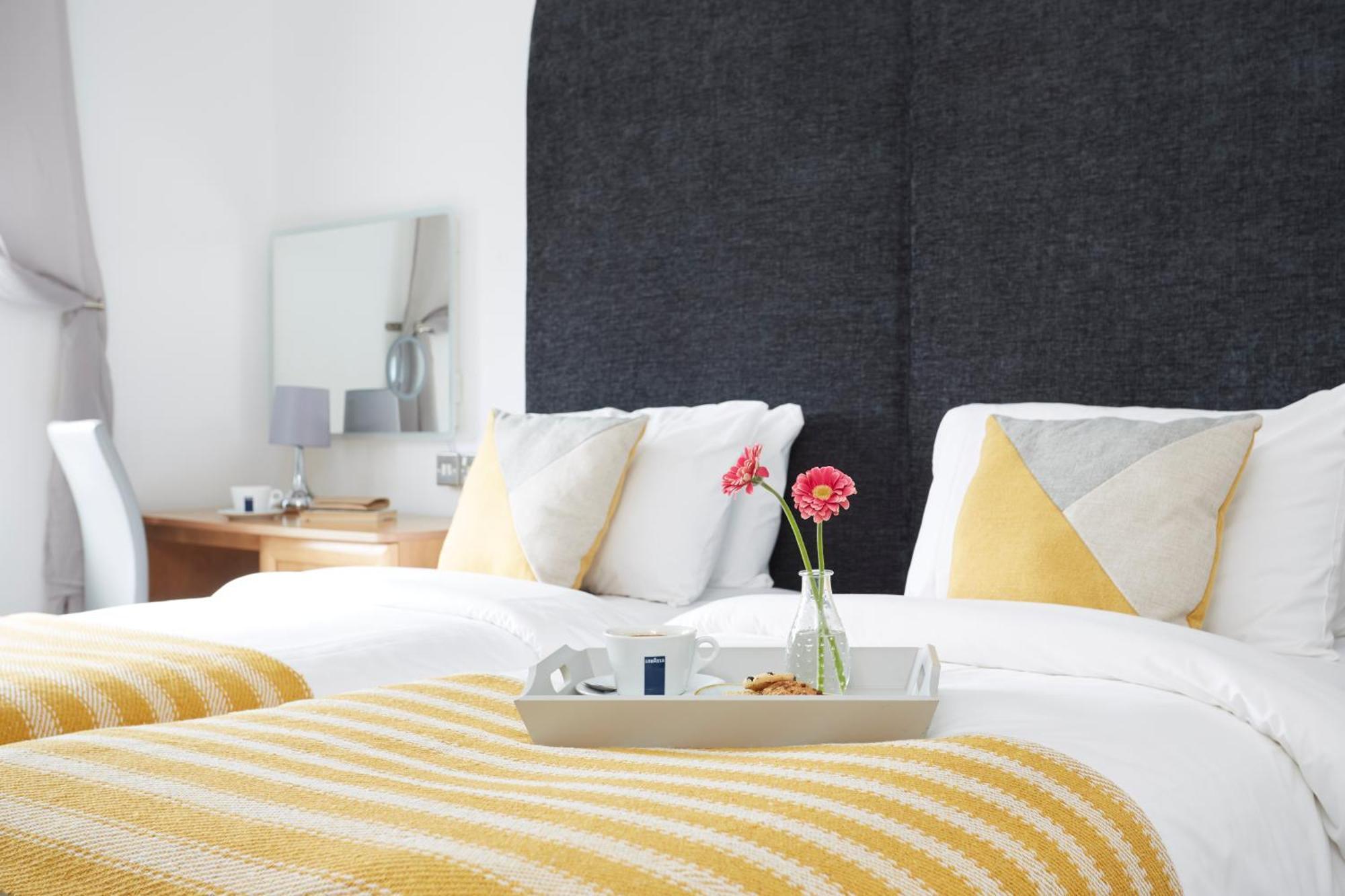 Luccombe Hall Hotel 섕클린 외부 사진