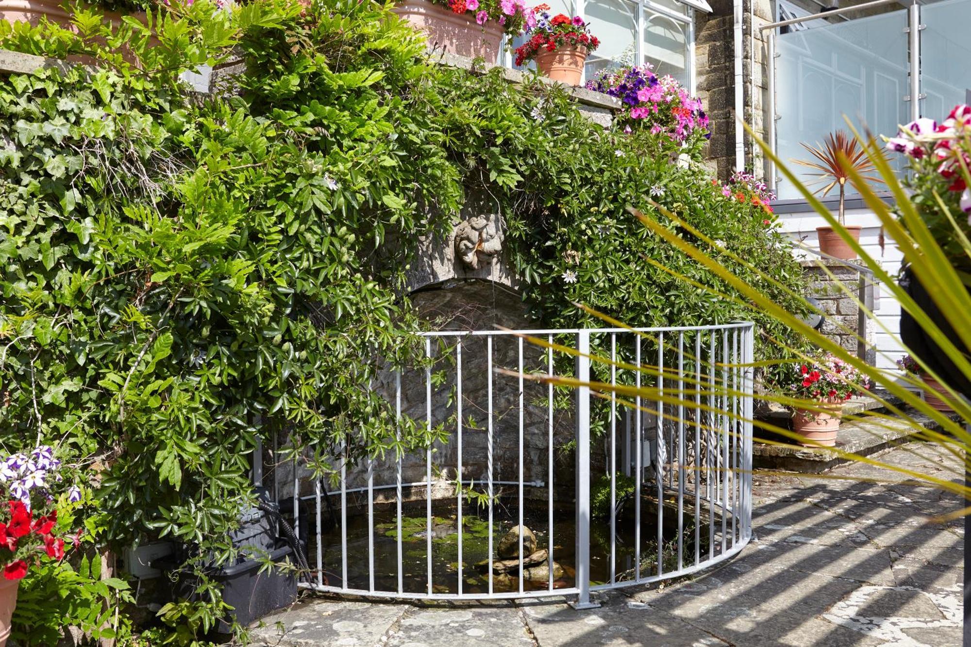 Luccombe Hall Hotel 섕클린 외부 사진