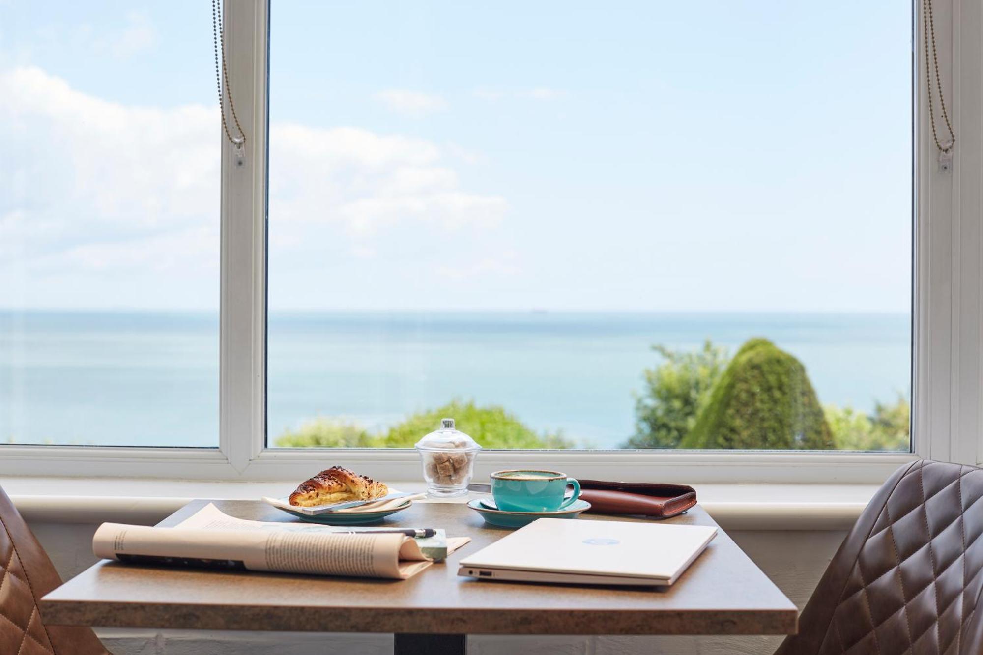Luccombe Hall Hotel 섕클린 외부 사진