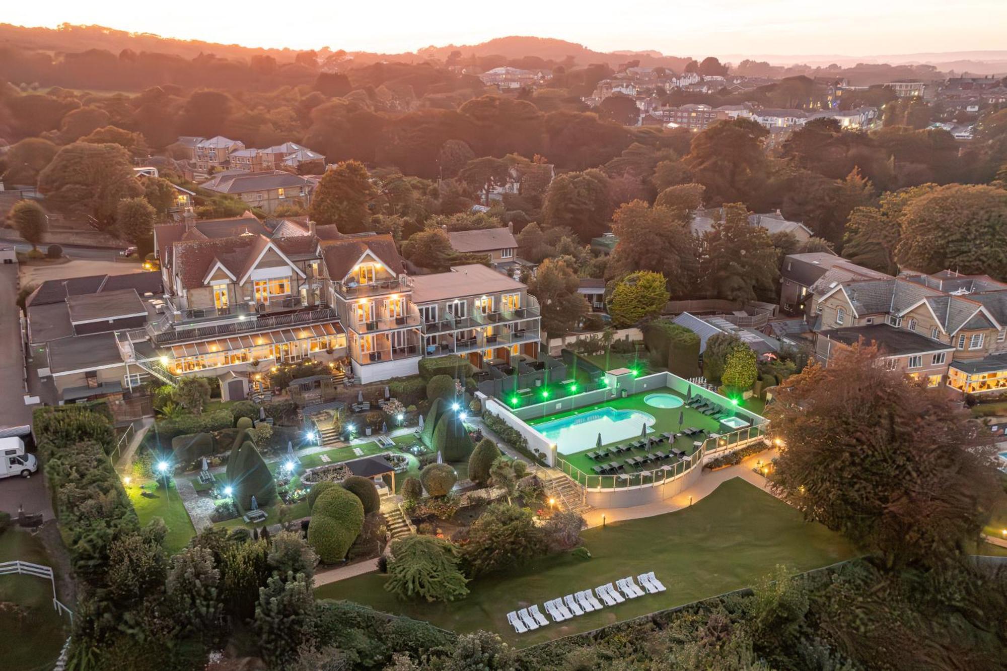Luccombe Hall Hotel 섕클린 외부 사진
