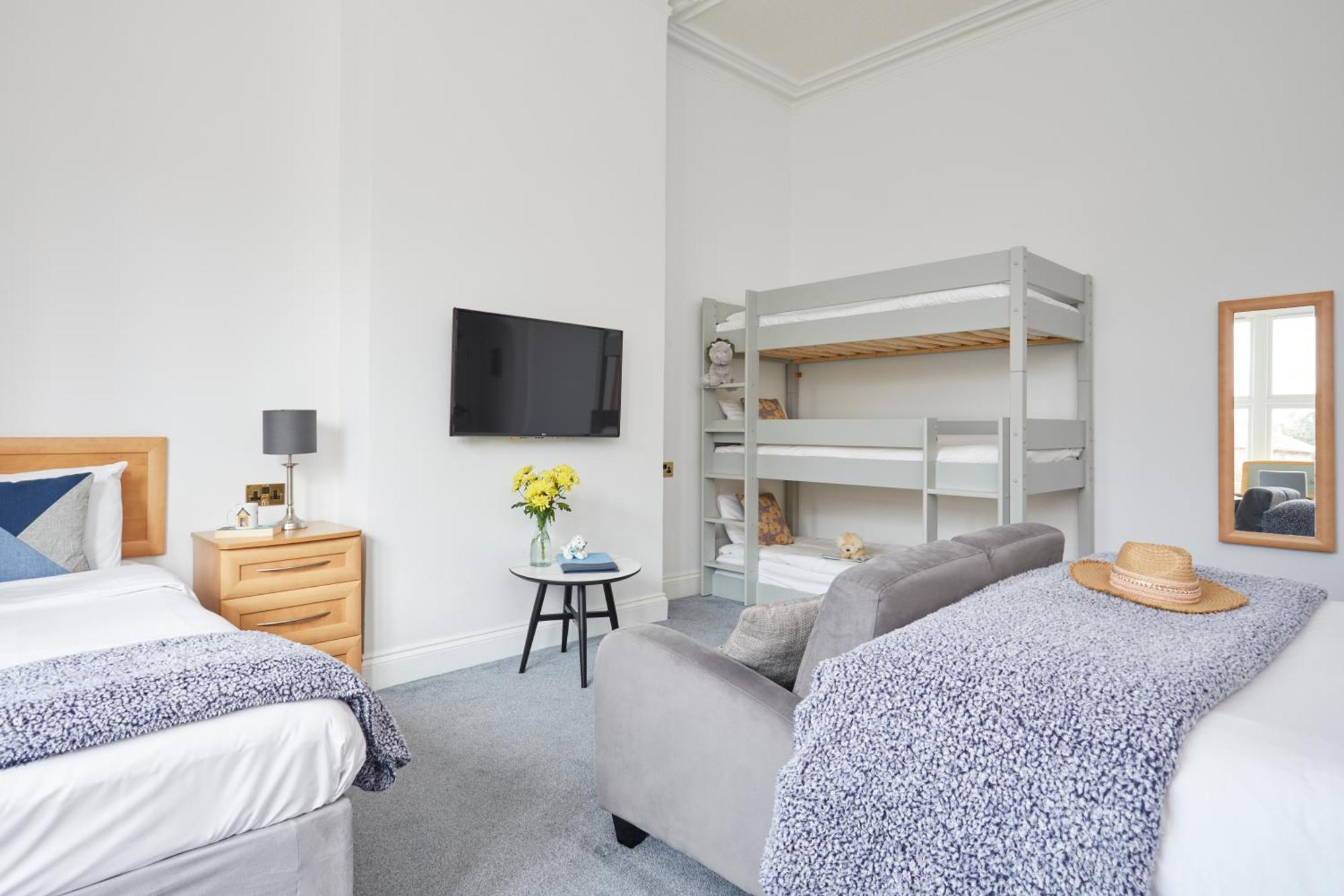 Luccombe Hall Hotel 섕클린 외부 사진